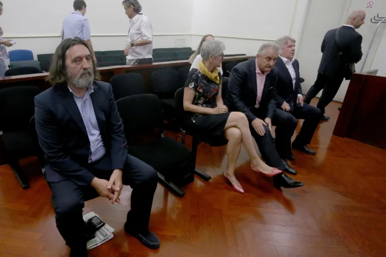 Čehok osuđen na dvije godine zbog pogodovanja Patafti