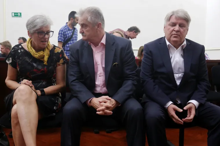 Čehok osuđen na dvije godine zbog pogodovanja Patafti