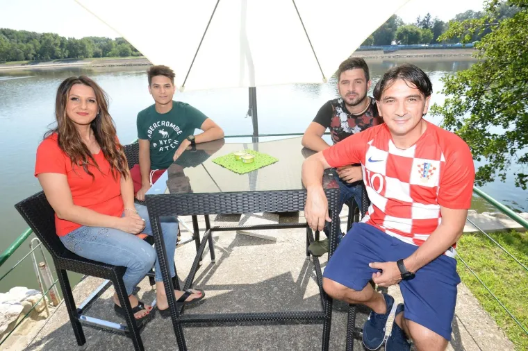 Zlatko Dalić na vikendici organizirao druženje za prijatelje i novinare