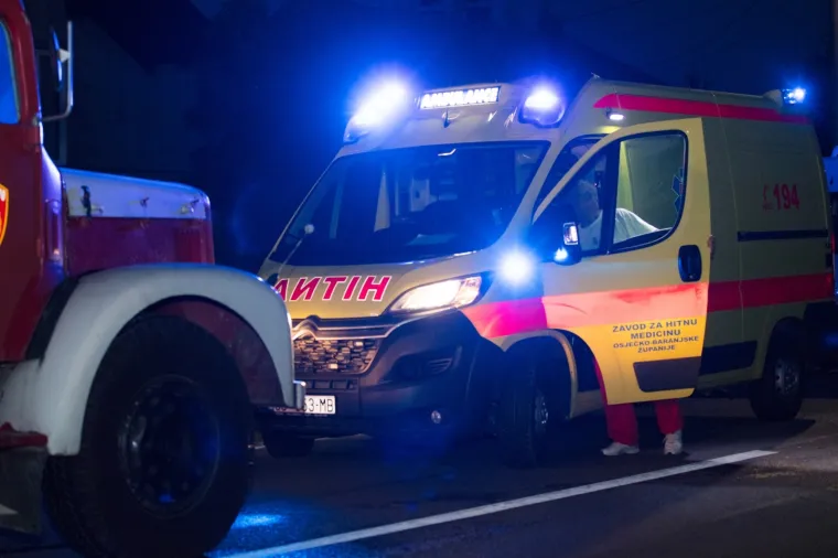 Ernestinovo: U požaru ozlijeđena jedna osoba