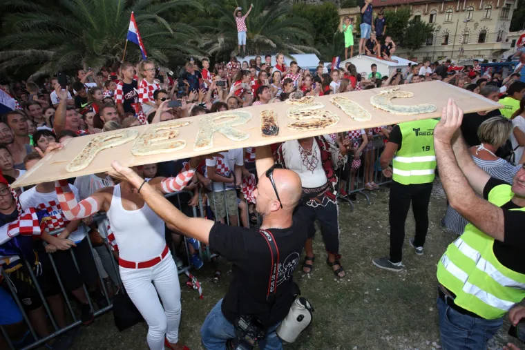 Samo za Ivana Peri&scaron;ića napravljen poseban soparnik s brojem njegovog dresa