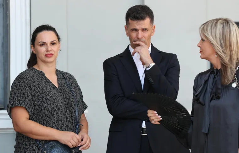 Posljednji ispraćaj Dragutina &Scaron;urbeka na groblju Mirogoj