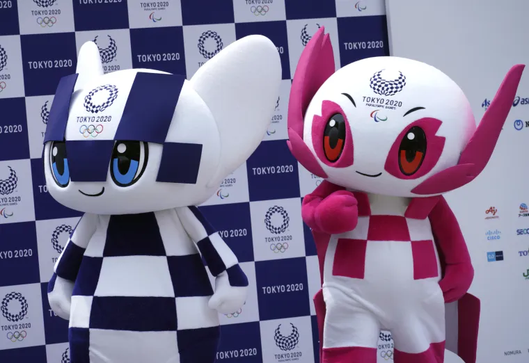 Miraitowa i Someity imena su maskota sljedećih Olimpijskih i Paraolimpijskih igara koje će biti održane u Tokiju 2020. godine, a izabrali su ih učenici osnovnih škola u Japanu, objavili su u nedjelju organizatori Igara.