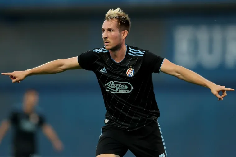 NEVJEROJATNA PLAVA NOĆ NA MAKSIMIRU: Ovako je izgledala velika Dinamova pobjeda nad Hapoelom