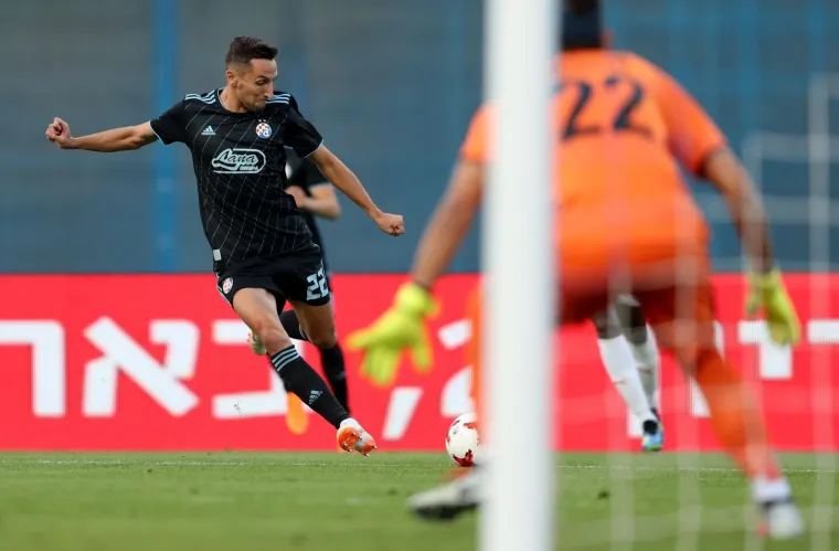 NEVJEROJATNA PLAVA NOĆ NA MAKSIMIRU: Ovako je izgledala velika Dinamova pobjeda nad Hapoelom