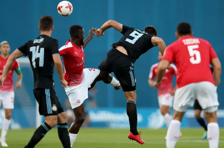 NEVJEROJATNA PLAVA NOĆ NA MAKSIMIRU: Ovako je izgledala velika Dinamova pobjeda nad Hapoelom