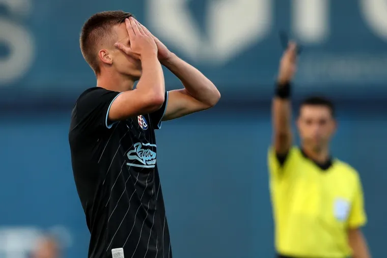 NEVJEROJATNA PLAVA NOĆ NA MAKSIMIRU: Ovako je izgledala velika Dinamova pobjeda nad Hapoelom