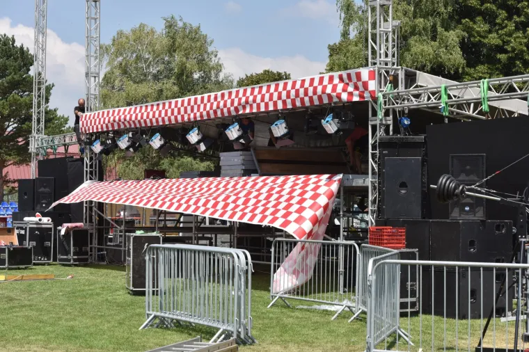 Livno čeka Dalića: Osvanuli plakati dobrodo&scaron;lice i mural za hrvatskog izbornika