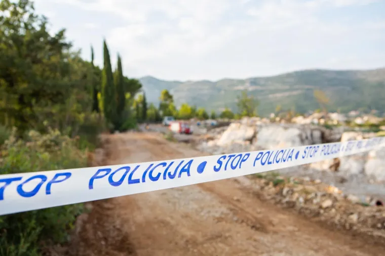 TE&Scaron;KA NESREĆA U DUBROVNIKU: Tri osobe ozlijeđene u padu manjeg zrakoplova u zračnoj luci