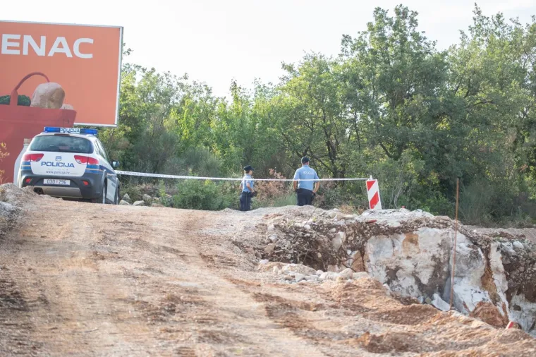 TE&Scaron;KA NESREĆA U DUBROVNIKU: Tri osobe ozlijeđene u padu manjeg zrakoplova u zračnoj luci