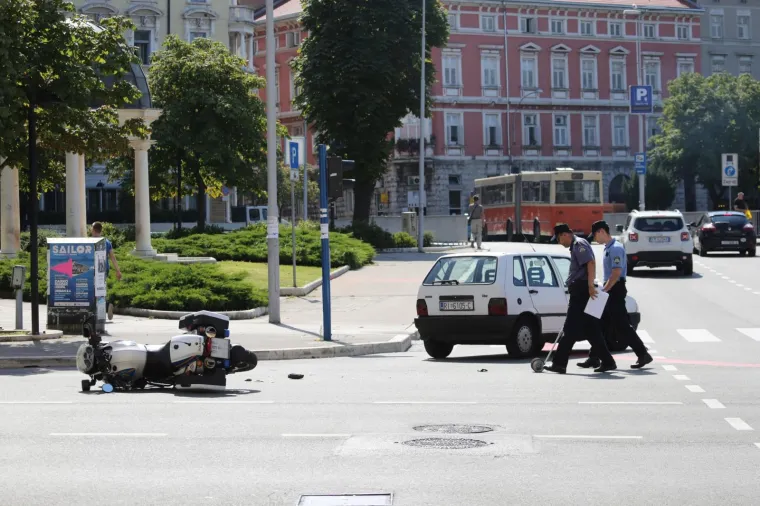 Rijeka: U prometnoj nesreći u centru grada ozlijeđen policajac