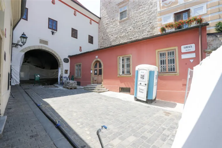 MISLILI STE U &Scaron;ETNJU GORNJIM GRADOM? Ovog ljeta malo teže jer je Bandić zatvorio Kamenita vrata