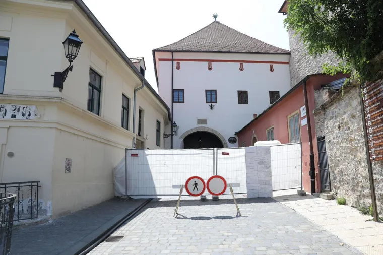 MISLILI STE U &Scaron;ETNJU GORNJIM GRADOM? Ovog ljeta malo teže jer je Bandić zatvorio Kamenita vrata