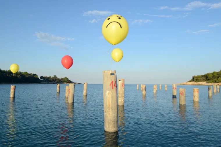 Do sada su građani Pule protiv zahvata ski-lifta i dvadesetogodi&scaron;nje koncesije u uvali Valovine prosvjedovali u velikom broju već dva puta te ne odustaju!