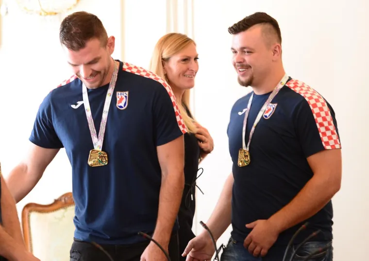 Plenković primio 'Tihe Paklene'