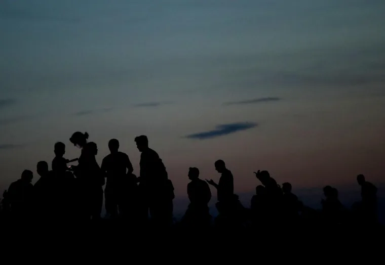 POGLEDAJTE NEVJEROJATNE KADROVE IZ HRVATSKE: Spektakularna pomrčina Mjeseca zaista je malo koga ostavila ravnodu&scaron;nim
