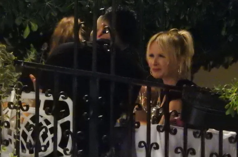 Gra&scaron;o se nakon nastupa pridružio partnerici Danijeli Martinović na večeri.