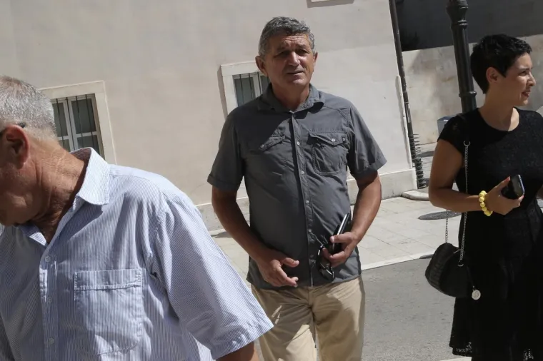 POZNATI HRVATI SE OPROSTILI OD OLIVERA: Predsjednica, premijer, Severina, Gra&scaron;o i Danijela odali počast 'morskom vuku'