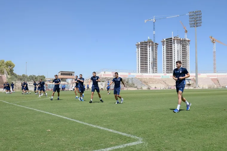 PRILAGODBA NA PUSTINJSKE UVJETE: Dinamovci trenirali i na dan utakmice s Hapoelom; 'Ni&scaron;ta ne prepu&scaron;tamo slučaju'