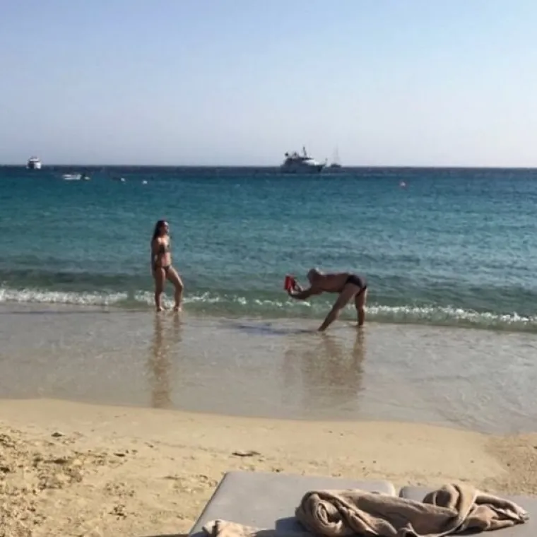 NEOPJEVANI JUNACI DIGITALNOG DOBA: Evo kroz &scaron;to sve ovi dečki prolaze samo kako bi one imale dobru fotku za Instagram