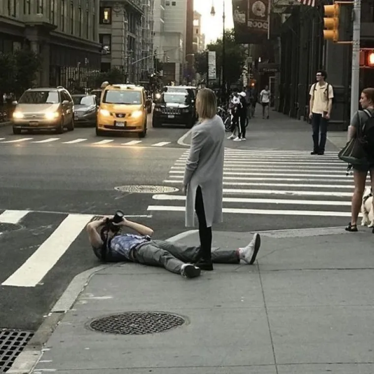 NEOPJEVANI JUNACI DIGITALNOG DOBA: Evo kroz &scaron;to sve ovi dečki prolaze samo kako bi one imale dobru fotku za Instagram