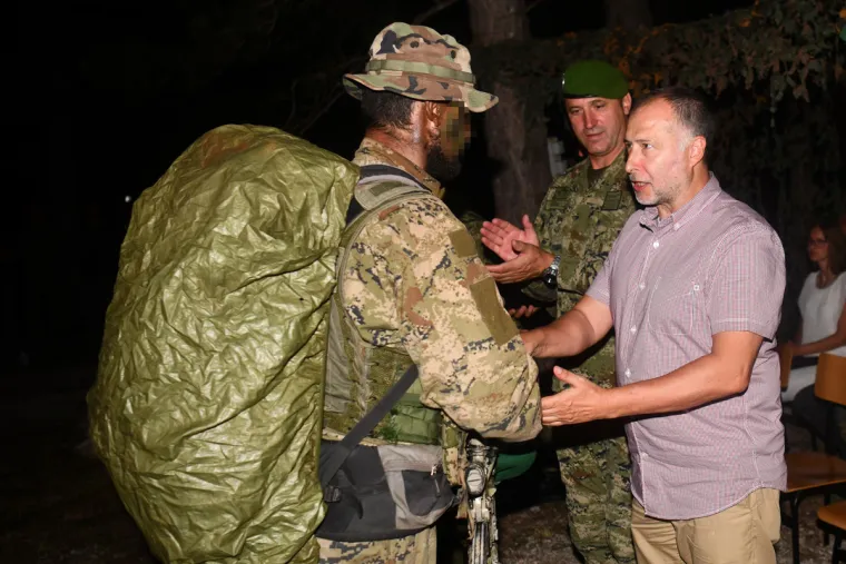 SVEČANA PRISEGA POD OKRILJEM NOĆI: Hrvatska dobila 11 novih komandosa