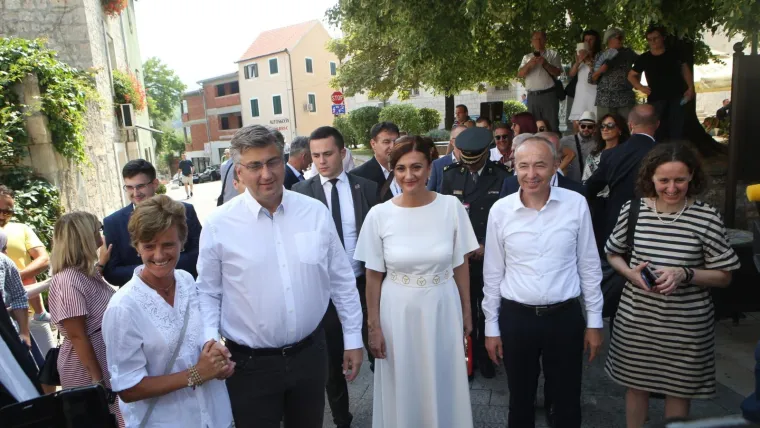 Vojvodin prijem u Alkarskim dvorima