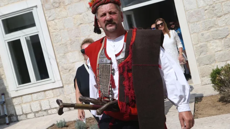 Vojvodin prijem u Alkarskim dvorima