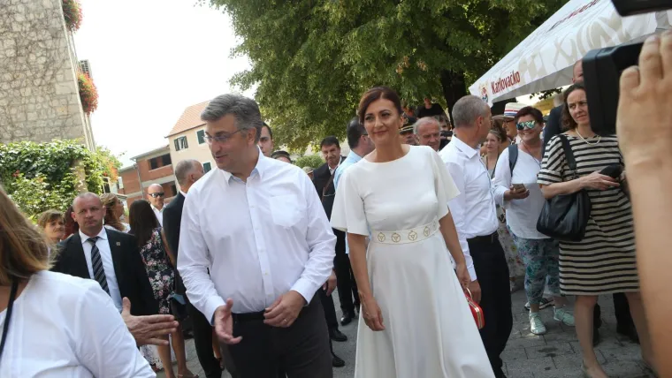 Vojvodin prijem u Alkarskim dvorima. Premijer Andrej Plenković