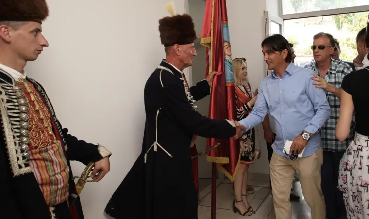 Protokol državnih dužnosnika uoči početka 303. Sinjske alke. Zlatko Dalić