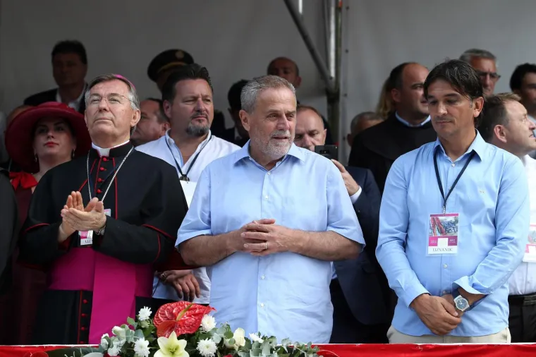 SVITA U SINJU: Čitav državni vrh zauzeo je svečanu ložu na ovogodi&scaron;njoj Sinjskoj alci