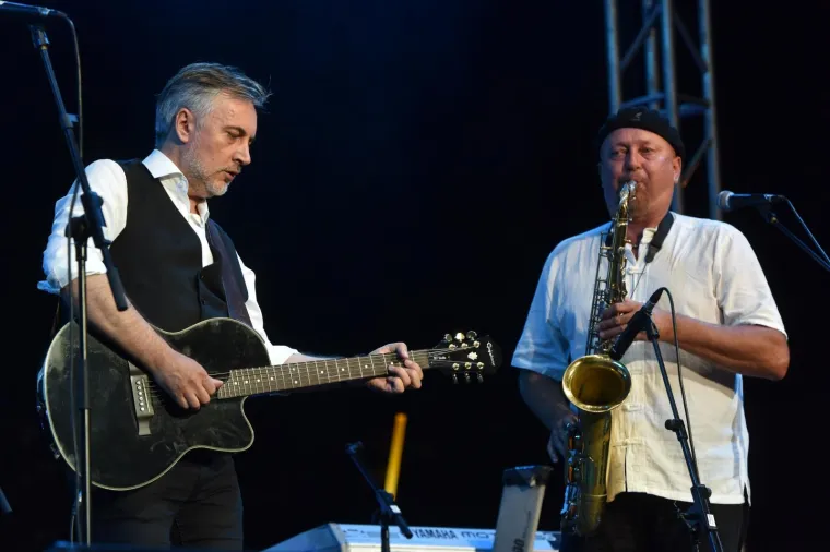 Za kraj Dana pobjede i obljetnice Oluje u Kninu nastupili Miroslav &Scaron;koro i Lidija Bačić