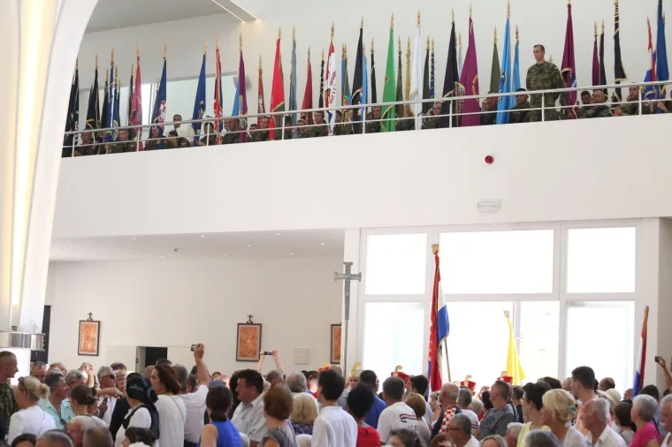 Misa za Domovinu održala se u crkvi Gospe Velikog Hrvatskog Krsnog Zavjeta u Kninu