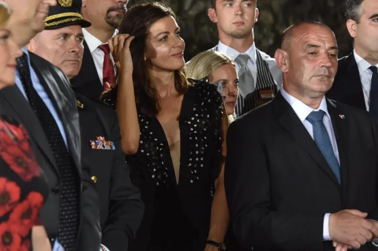 Predsjednica odlikovala generale Antu Gotovinu i Mladena Markača