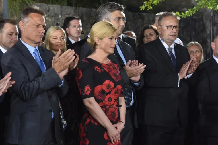 Predsjednica odlikovala generale Antu Gotovinu i Mladena Markača