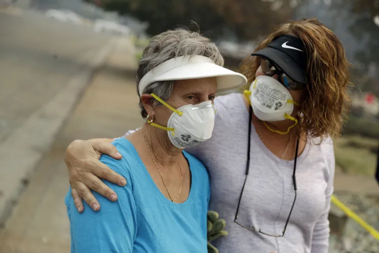 Požar u sjevernoj Kaliforniji uzeo sedmu žrtvu, vjetrovi se &scaron;ire
