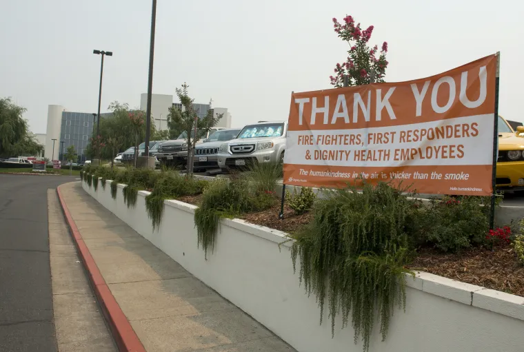 Požar u sjevernoj Kaliforniji uzeo sedmu žrtvu, vjetrovi se &scaron;ire