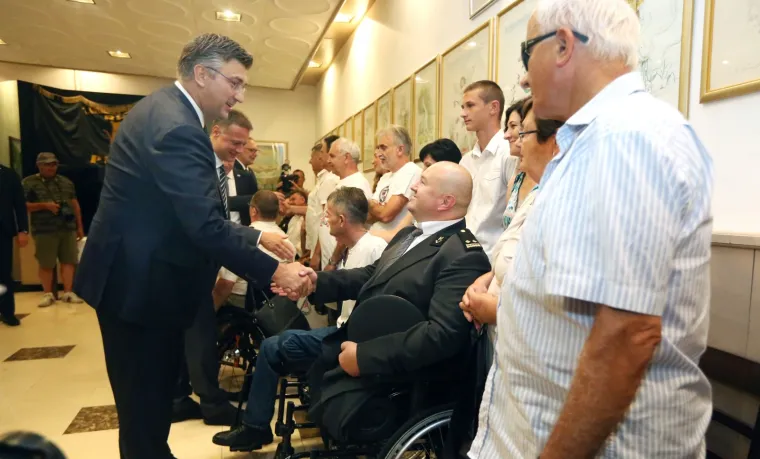 23. GODI&Scaron;NJICA OLUJE: Pogledajte kako je to danas izgledalo u Kninu