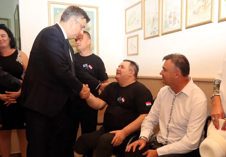 23. GODI&Scaron;NJICA OLUJE: Pogledajte kako je to danas izgledalo u Kninu