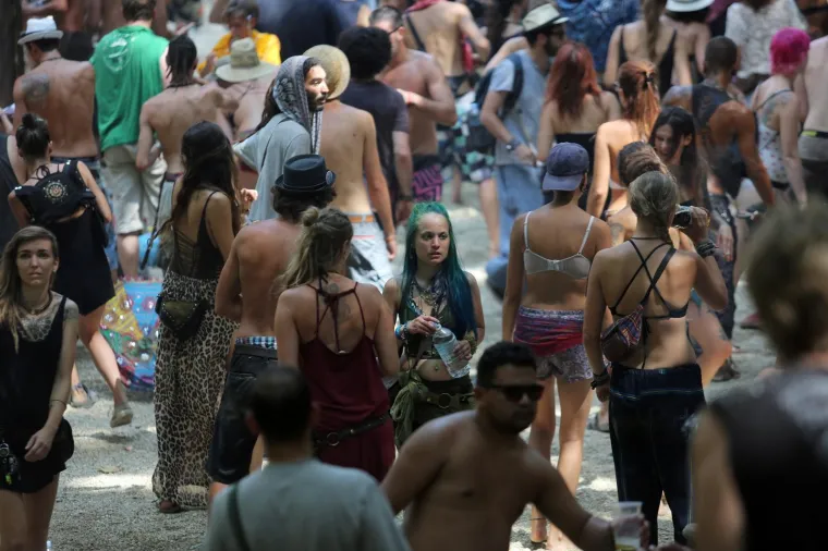 ZAVIRITE NA NAJOTKAČENIJI FESTIVAL U HRVATSKOJ: Tisuće mladih iz cijelog svijeta uživa u netaknutoj prirodi i psihodeličnoj glazbi