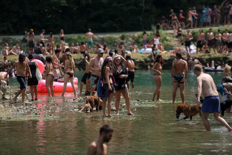 ZAVIRITE NA NAJOTKAČENIJI FESTIVAL U HRVATSKOJ: Tisuće mladih iz cijelog svijeta uživa u netaknutoj prirodi i psihodeličnoj glazbi