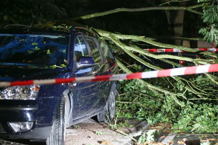 nevrijeme, oluja, ki&scaron;a, njemačka