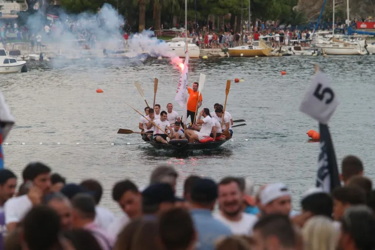 Zavr&scaron;en ovogodi&scaron;nji Maraton lađa, pobjednici su ekipa Stablina!