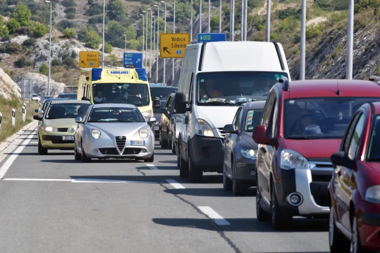 Gužva kod &Scaron;ibenika