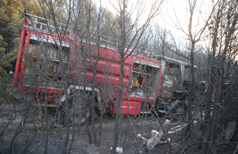 Vatrogasci probdjeli cijelu noć na požari&scaron;tu kod Lokve Rogoznice