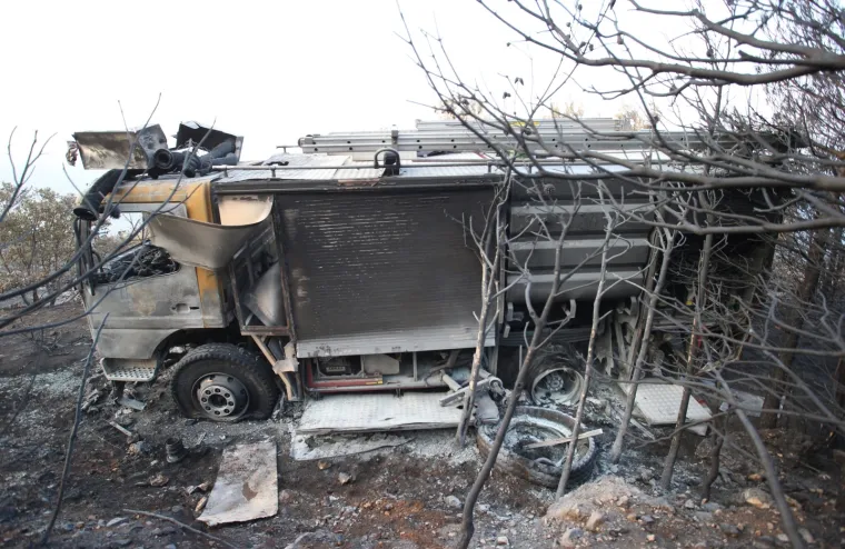 Vatrogasci probdjeli cijelu noć na požari&scaron;tu kod Lokve Rogoznice