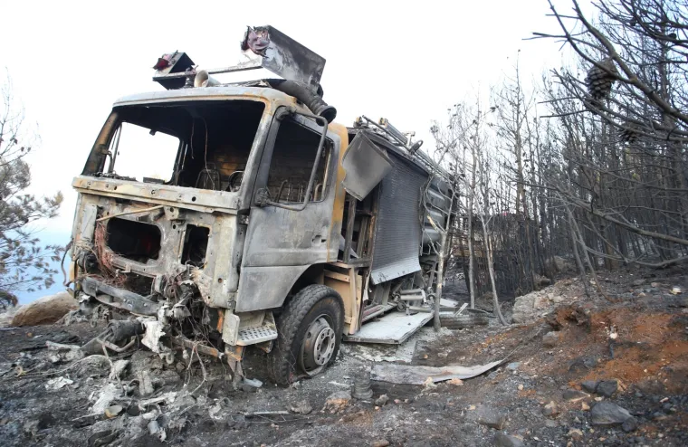 Vatrogasci probdjeli cijelu noć na požari&scaron;tu kod Lokve Rogoznice