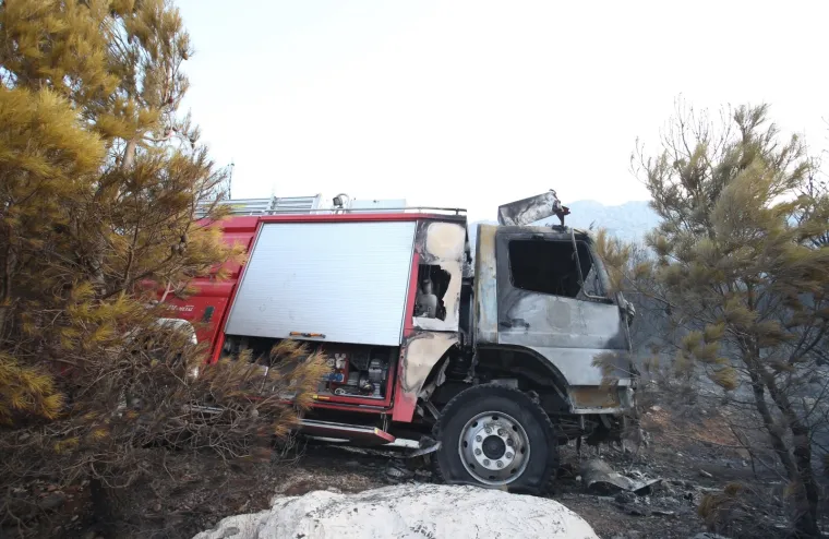 Vatrogasci probdjeli cijelu noć na požari&scaron;tu kod Lokve Rogoznice