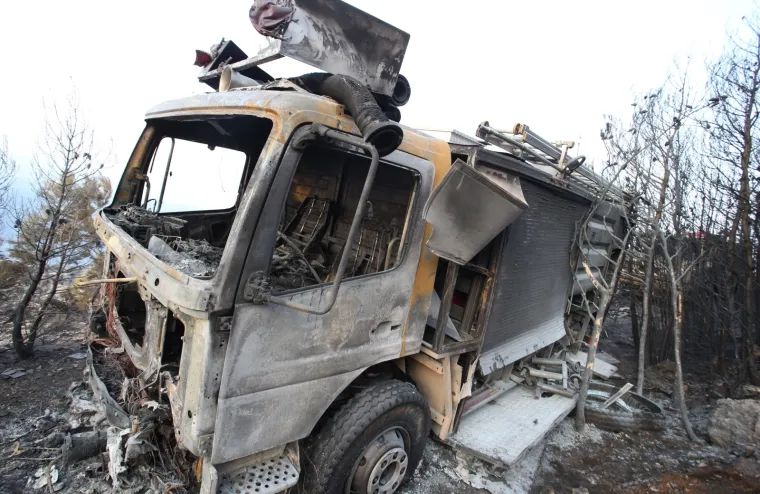 Vatrogasci probdjeli cijelu noć na požari&scaron;tu kod Lokve Rogoznice