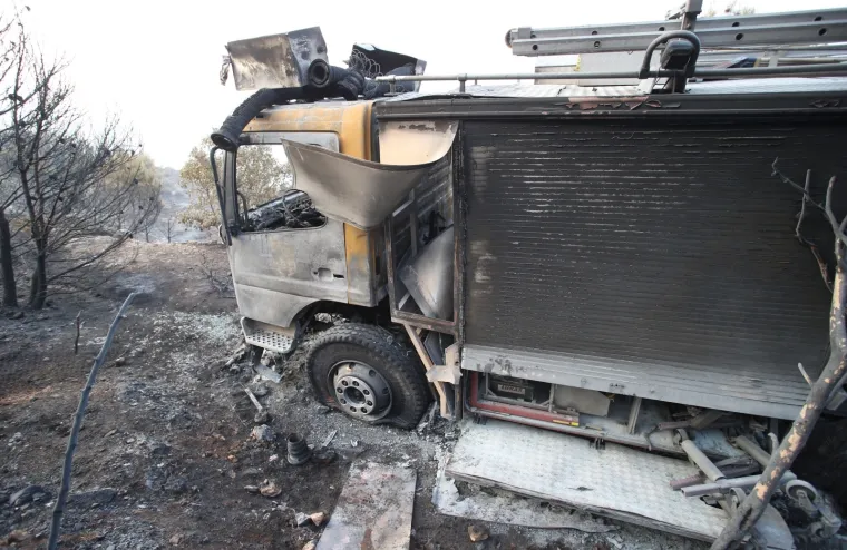 Vatrogasci probdjeli cijelu noć na požari&scaron;tu kod Lokve Rogoznice